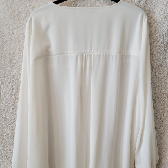 Sejour Blouse - Picture 2 of 3